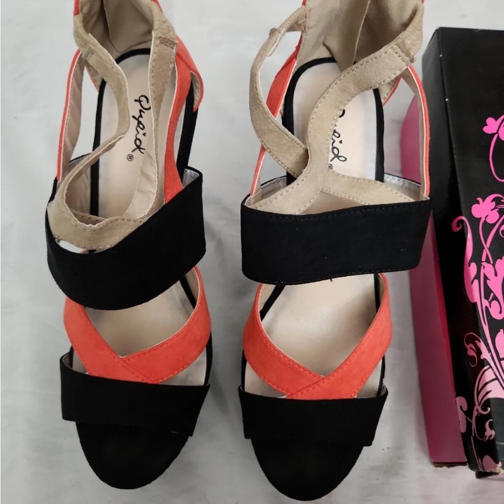 New Qupid Size 8 Finder 193 Black Suede Pump Heels #U04